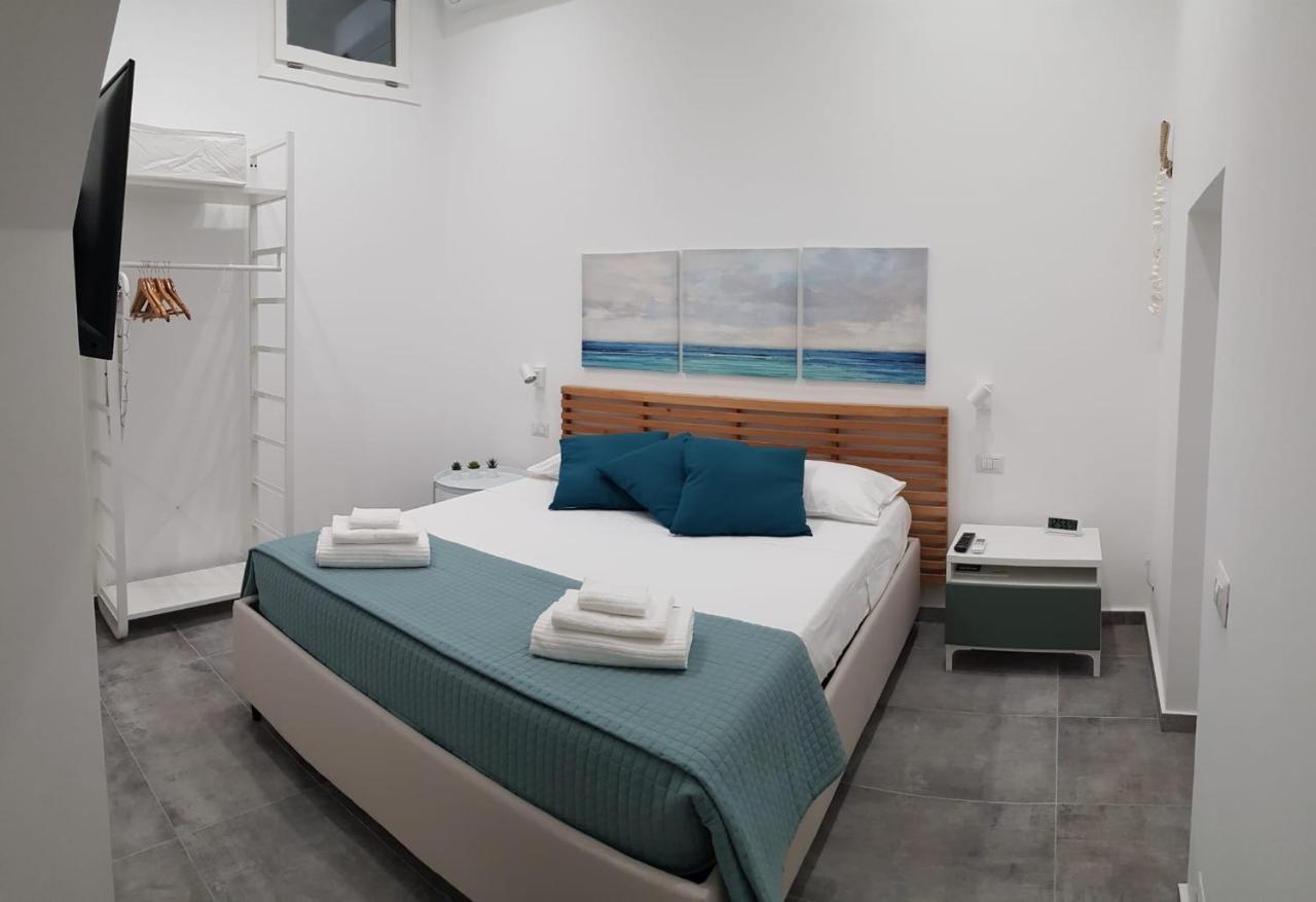 Cavour 45 - Ortigia Apartments Сиракузы Экстерьер фото